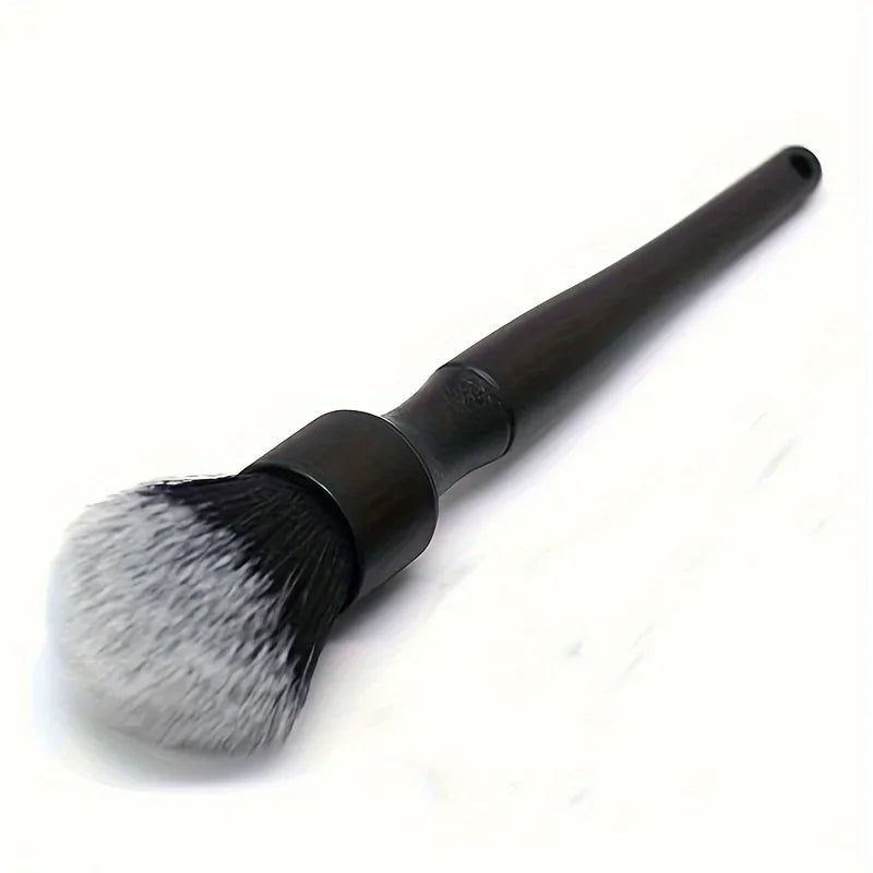 Ultra-Soft Detailing Brush – Gentle Strokes, Deep Clean for Vents & Seams