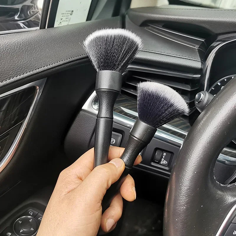 Ultra Soft Synthetic Bristles Detail Brush