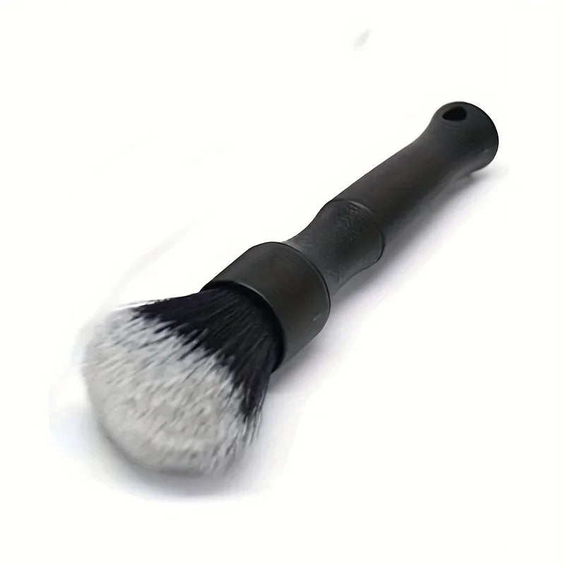 Ultra-Soft Detailing Brush – Gentle Strokes, Deep Clean for Vents & Seams
